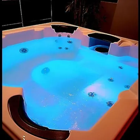 Avec Et Sauna Privatif Nyaraló