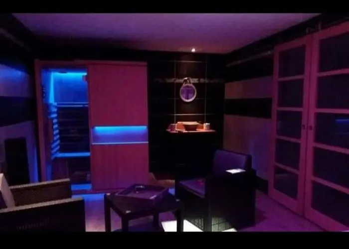 Hébergement de vacances Avec Et Sauna Privatif *